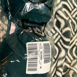 NWT Victoria’s Secret bombshell bra 36d